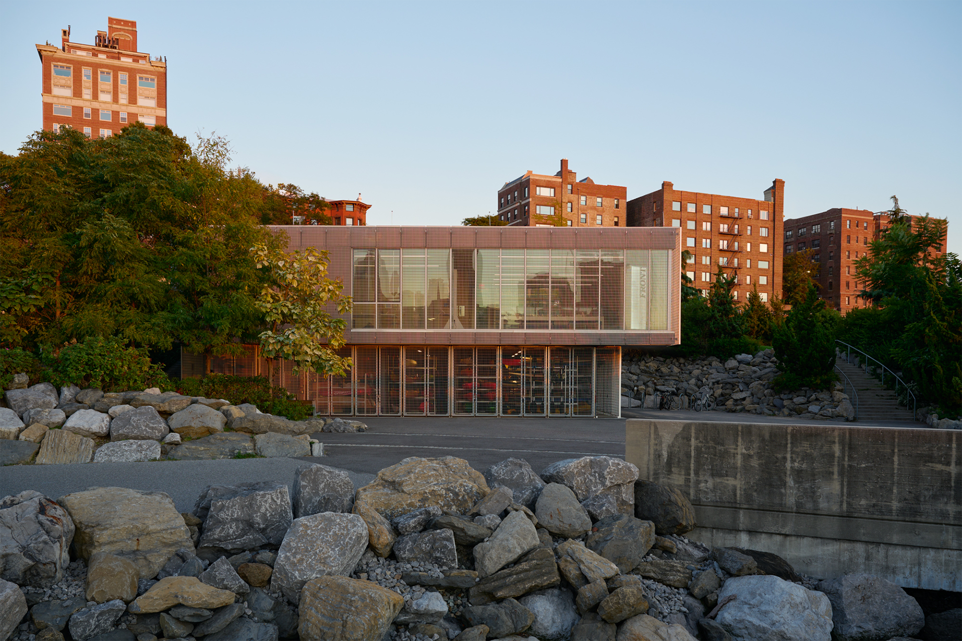 Contemporary building surrounded by large rocks