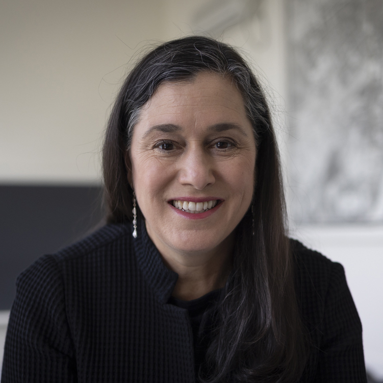 Headshot of Victoria Beard