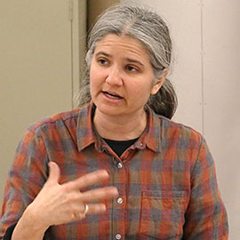 Headshot of Shannon Ebner