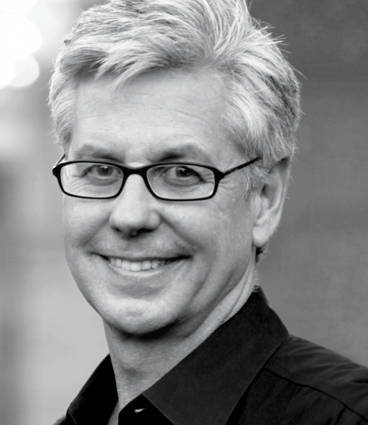 Headshot of Michael Manfredi