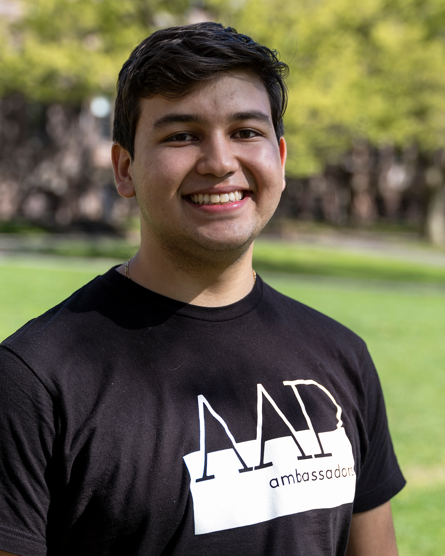 Headshot of Sebastian Bartnik