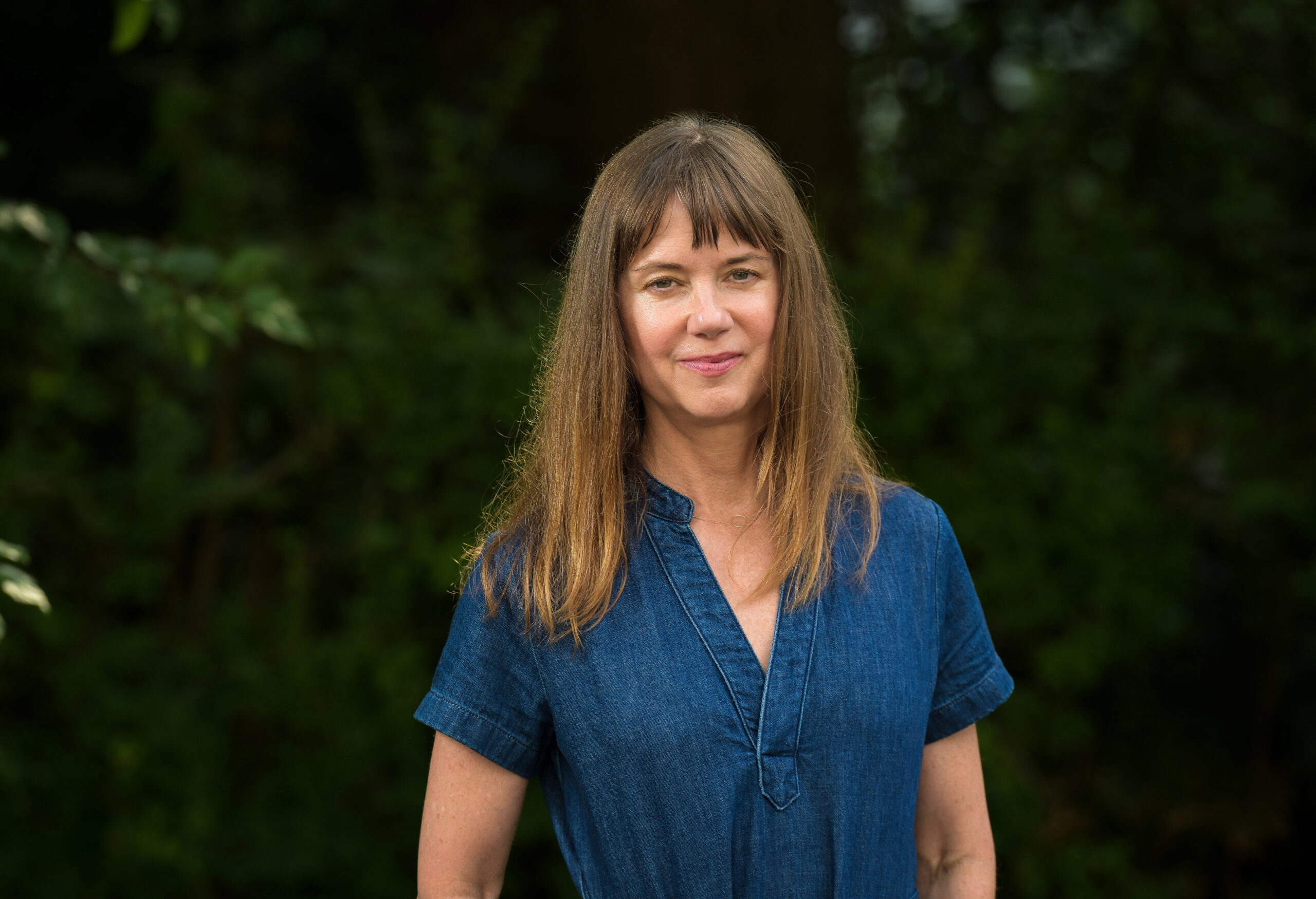 headshot of Leslie Brack